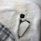 Poncho chauffant en peluche à carreaux