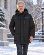 Manteau chauffant avec batterie pour hommes — porté en situation