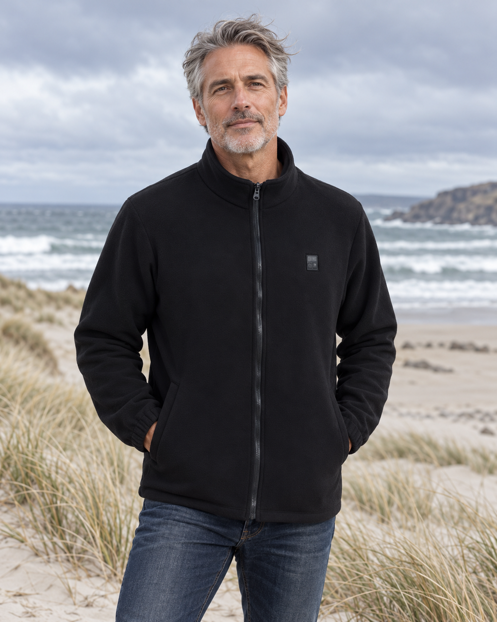 Veste polaire chauffante noir pour homme — porté en situation