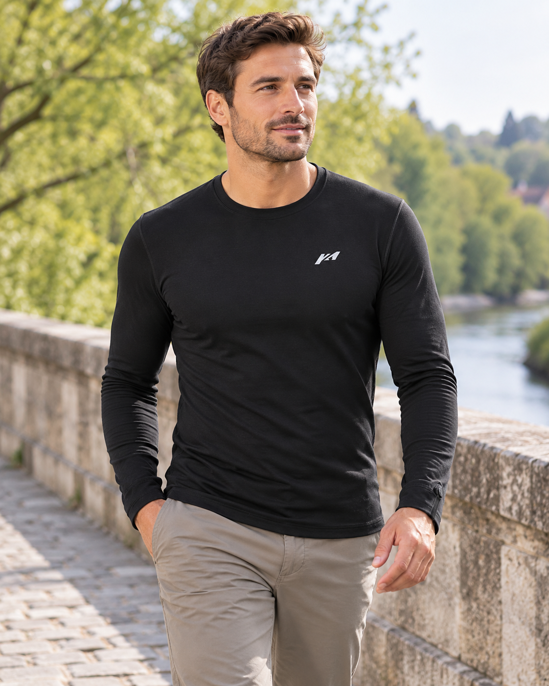 Tee-shirt chauffant pour homme — porté en situation