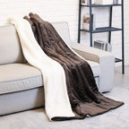 Couverture chauffante marron foncé